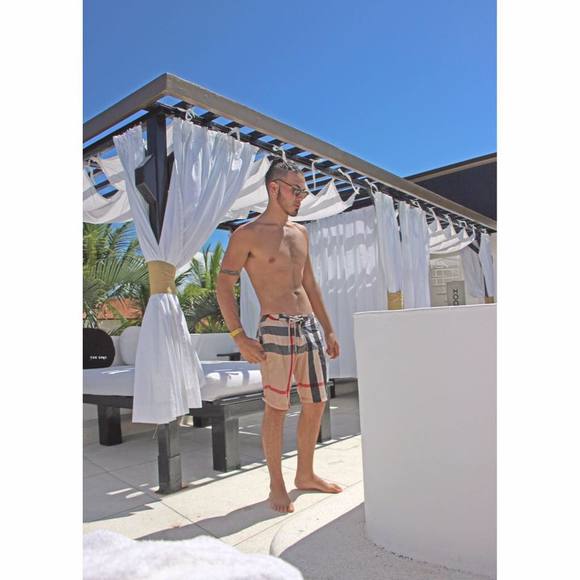 Meet your Posher, Xavier - Picture 1 of 1